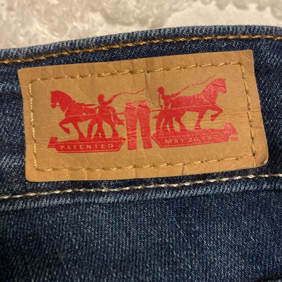 Levi’s skinny jeans - Picture 2 of 6